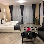Отель Ostrova Пловдив
