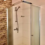 Отель Ostrova 3*
